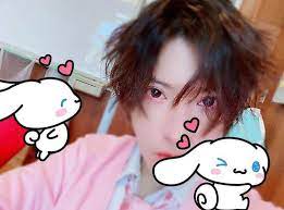 すとぷり さとみの本名や出身地などのwikiプロフィール 顔バレはイケメンだけど整形